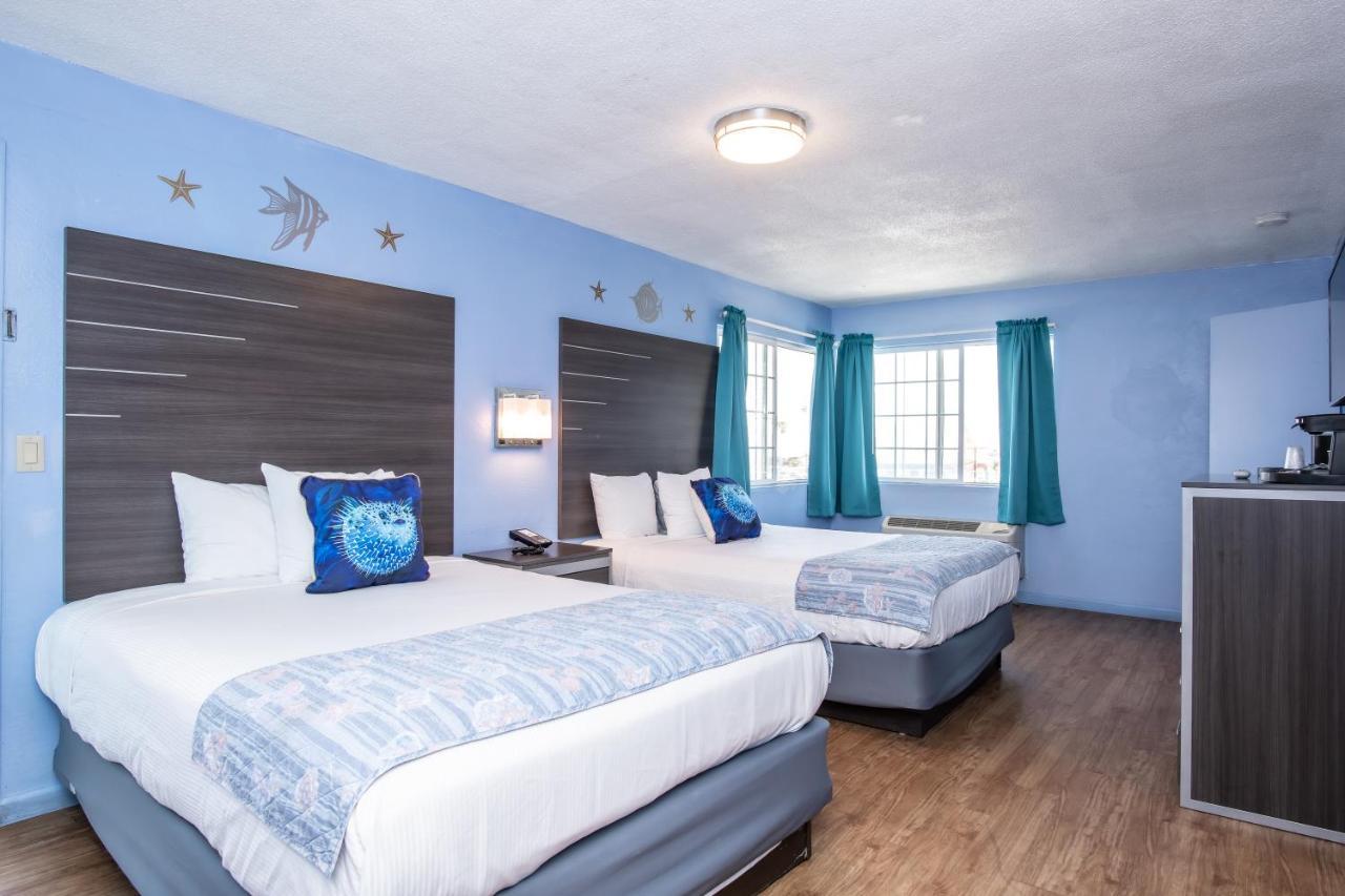 Aqua Breeze Inn Santa Cruz Exterior photo
