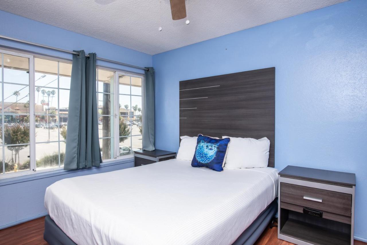 Aqua Breeze Inn Santa Cruz Exterior photo